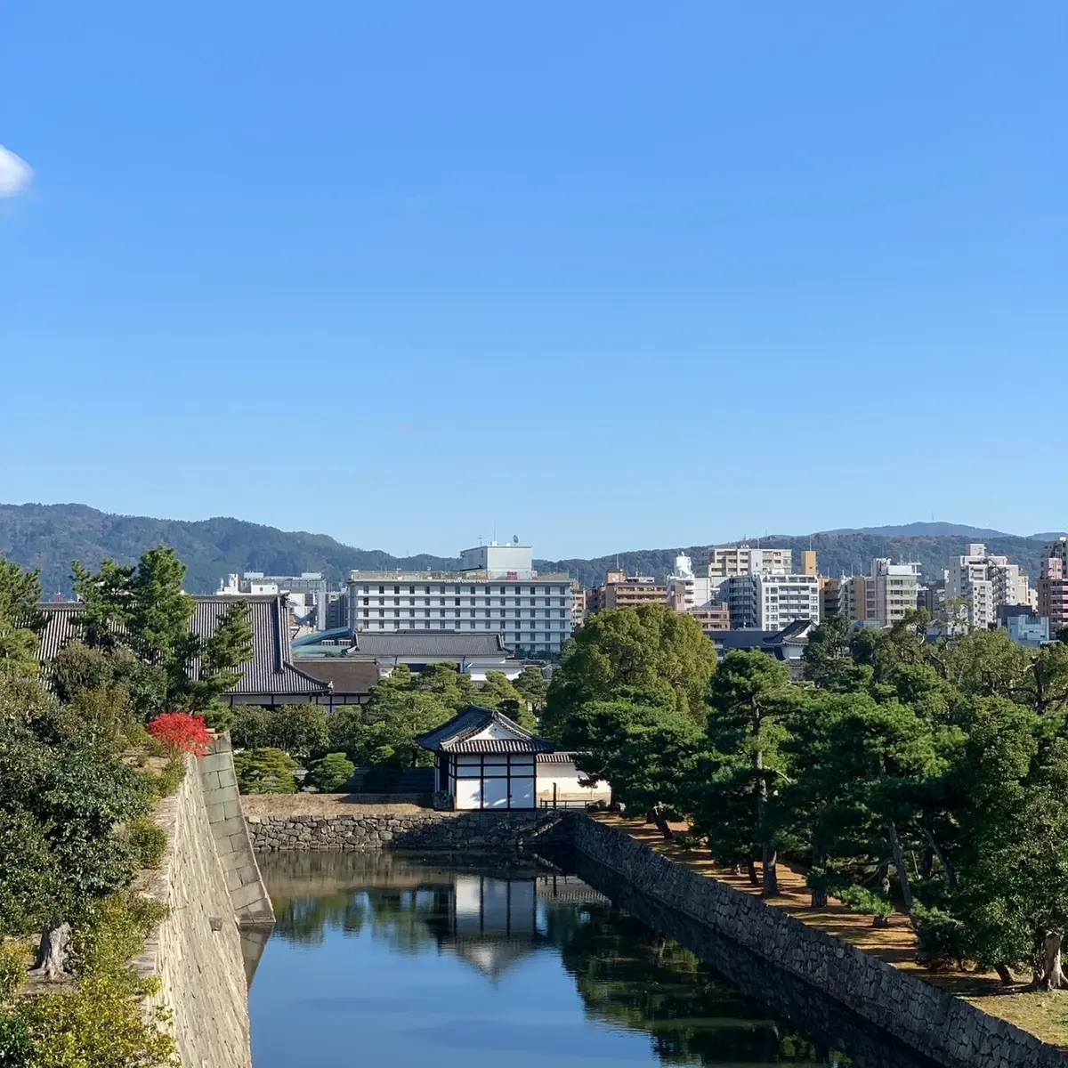 視点を変え、本丸御殿、京の街並み