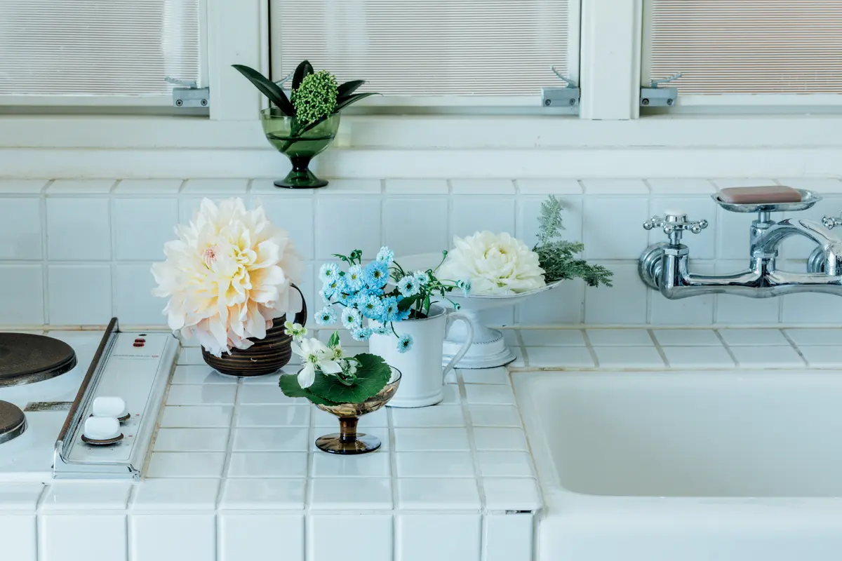 日常の器を生かした、素敵な花あしらいの作の画像_2