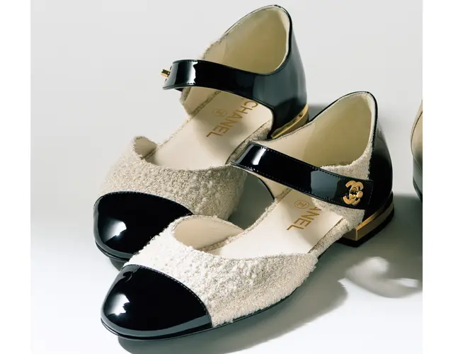 【2021年秋冬】50代が買うべきトレンド靴は「フラット靴」一択！