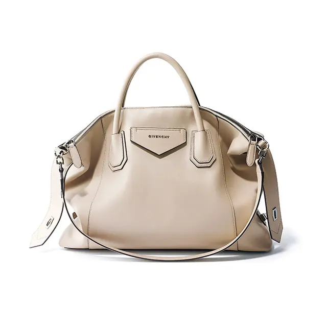 「ジバンシィ」の新バッグシリーズ