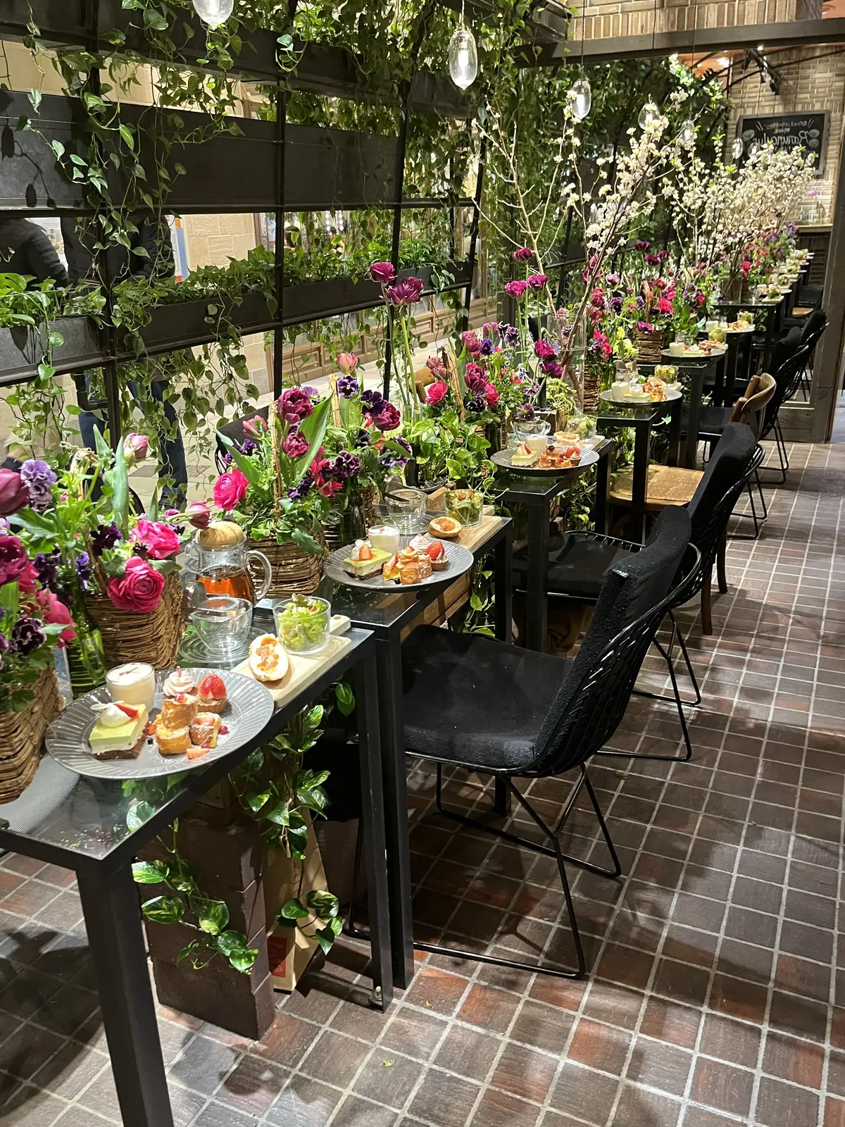 ピクニック気分でアフタヌーンティーの画像_11