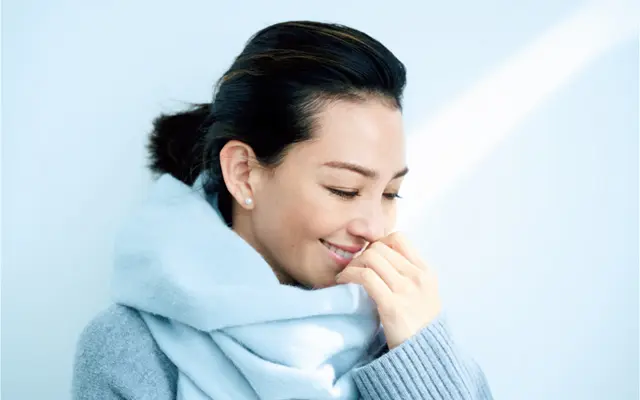 結べるから、ストールを巻いてもすっきり