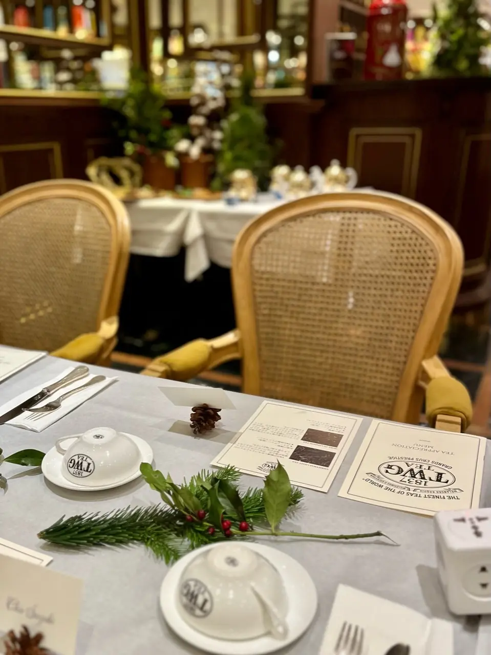 ワークショップのテーブル