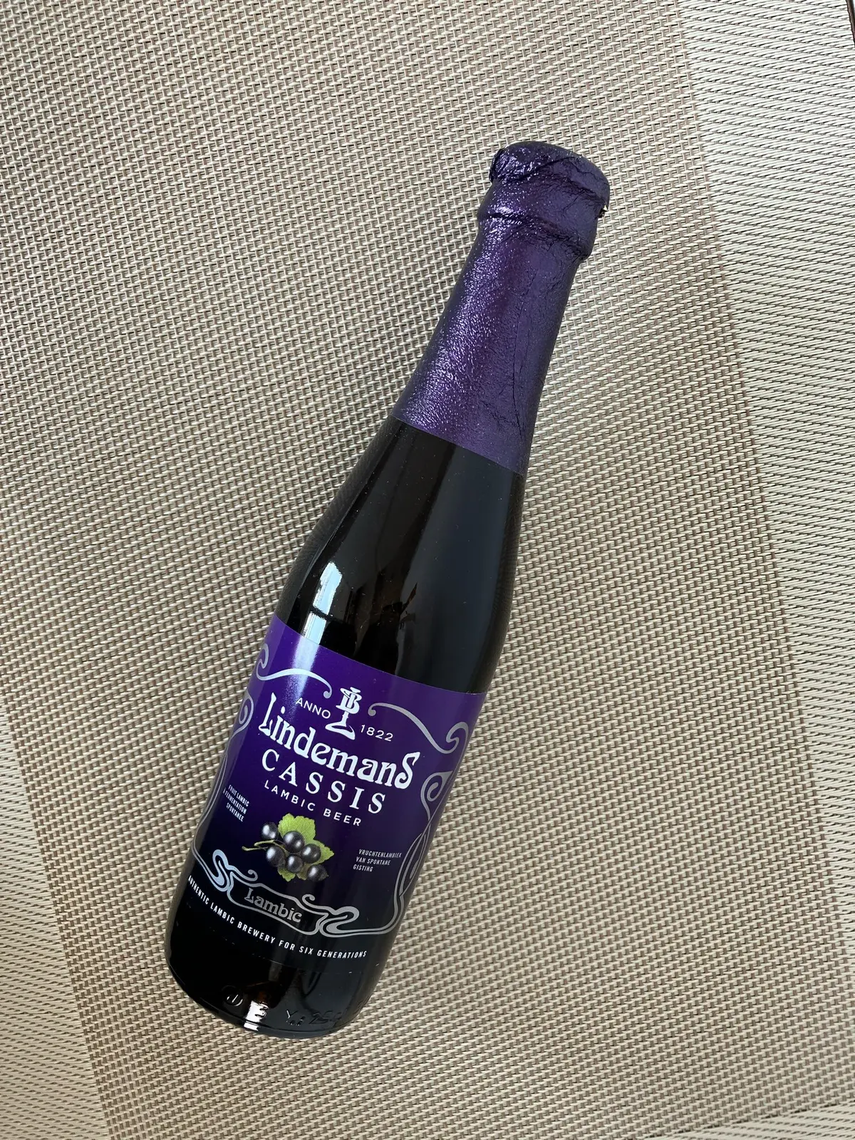 リンデマンス　Lindemans フルーツビール　ビール　ベルギービール　ホームパーティ　jマダム  プレゼント　