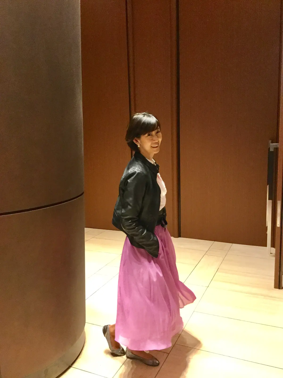 新しいスカートでクラッシックコンサートへの画像_1