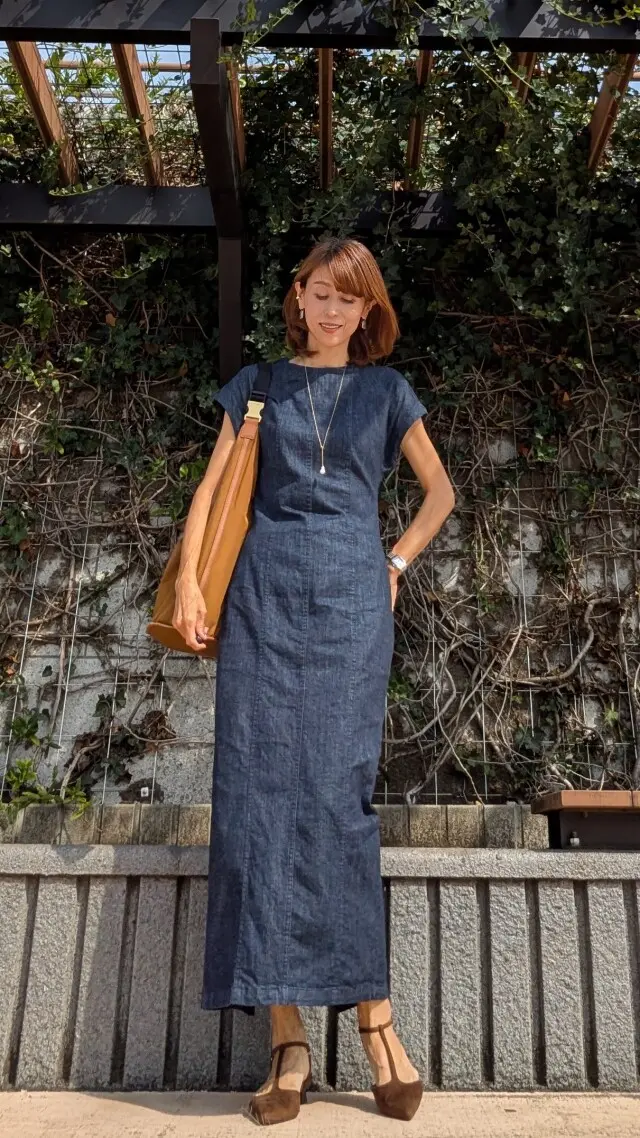 デニムコーデZARAのワンピース　ブラウン