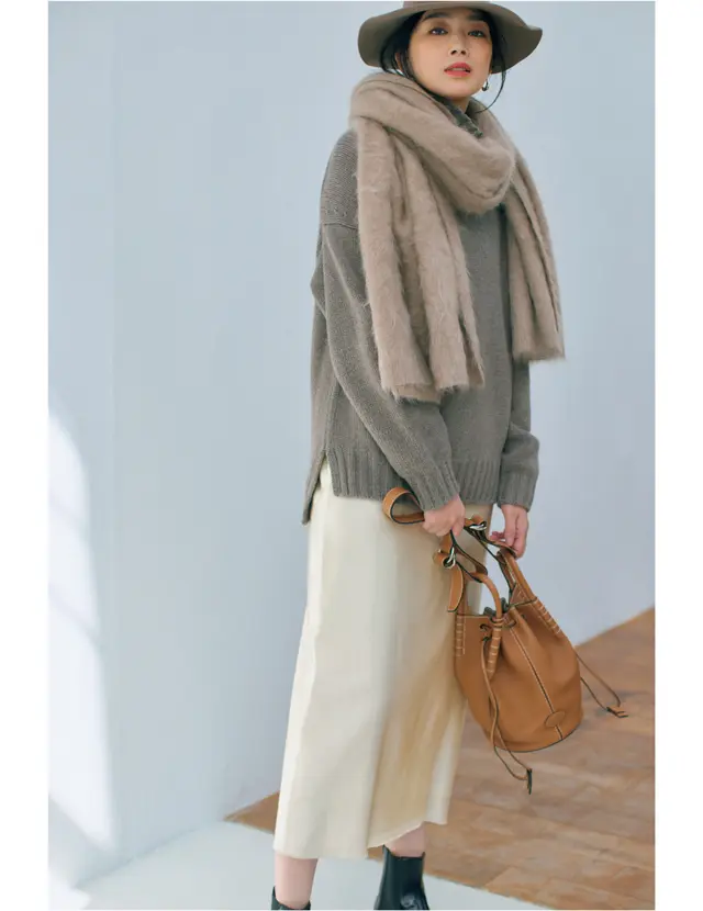 イレーヴのツヤキャミワンピースのゆうき