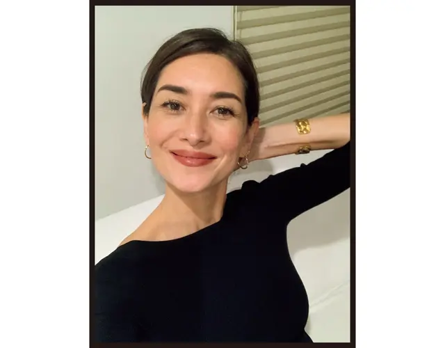 低い位置でのポニーテールがこの長さには合うみたい、とってもクイックにできる！