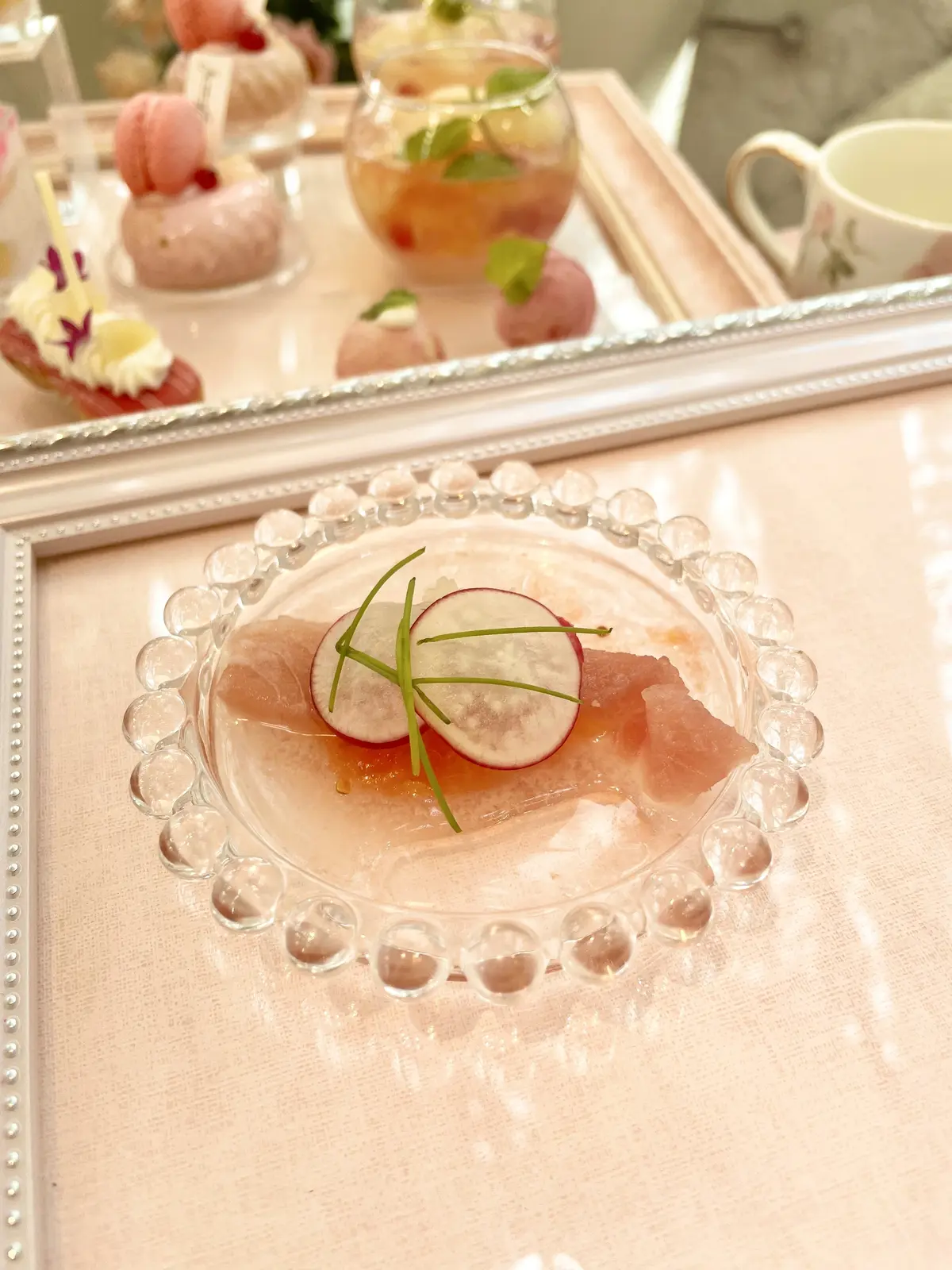 お花の世界が素敵！美味しい桃のアフタヌーの画像_7