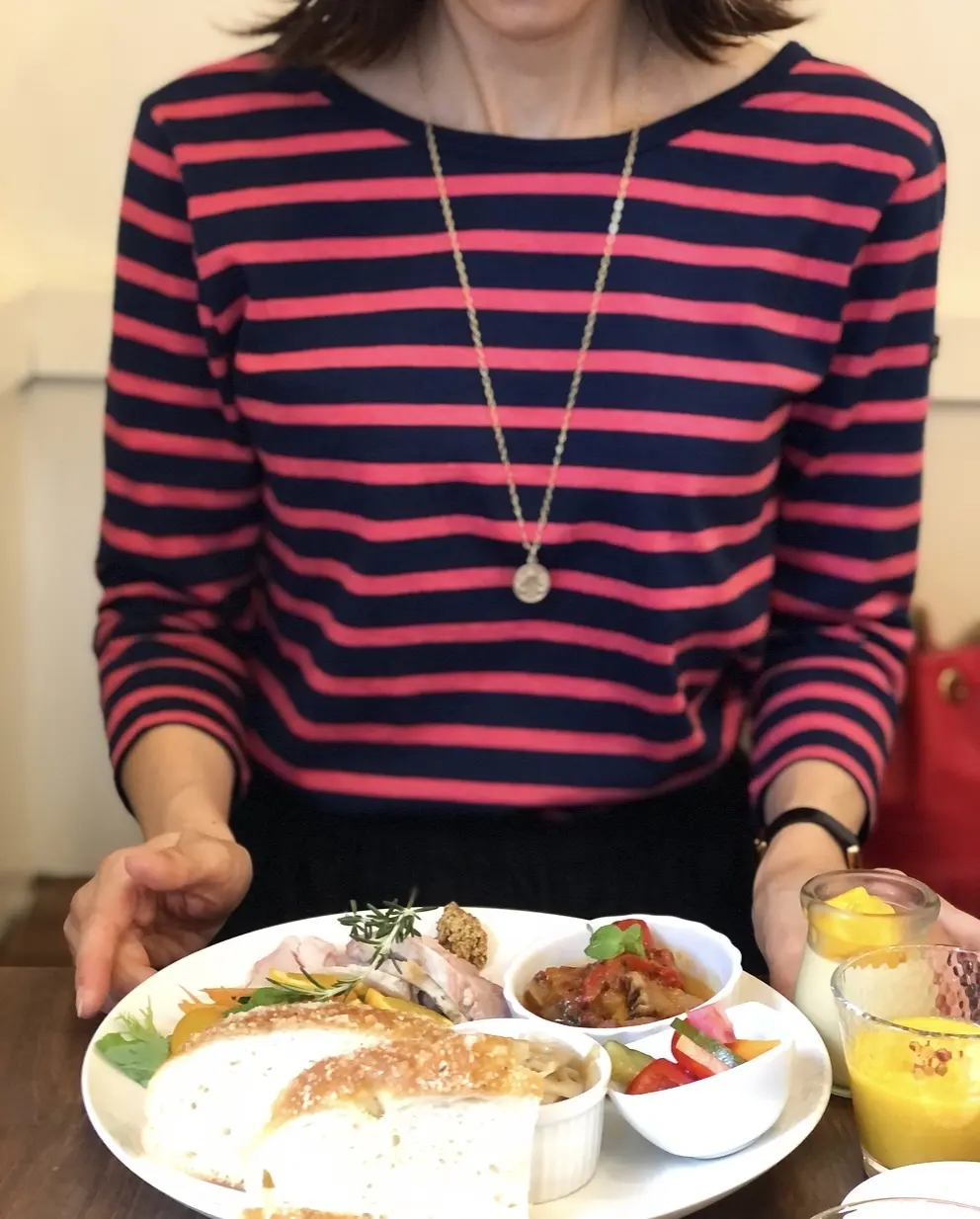 大人の秋色ボーダーコーデ★２styleの画像_4