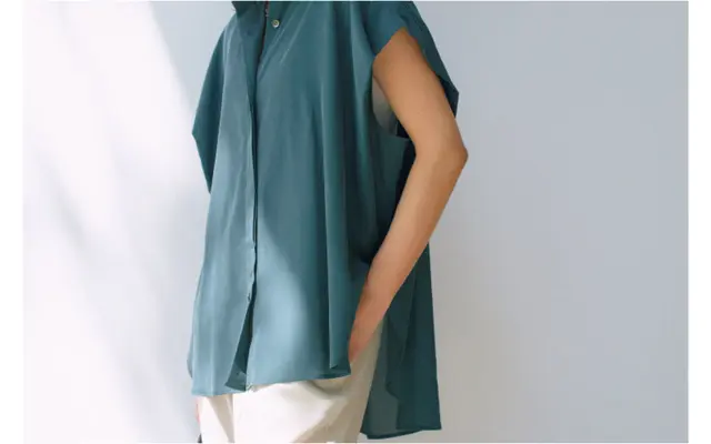 ヒップ下までカバーしてくれる前後差のある着丈も安心