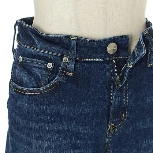 50代の新定番！今どきコーデは「春デニムの画像_16