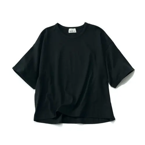 大人を素敵に見せる！夏Tシャツ集めましたの画像_10