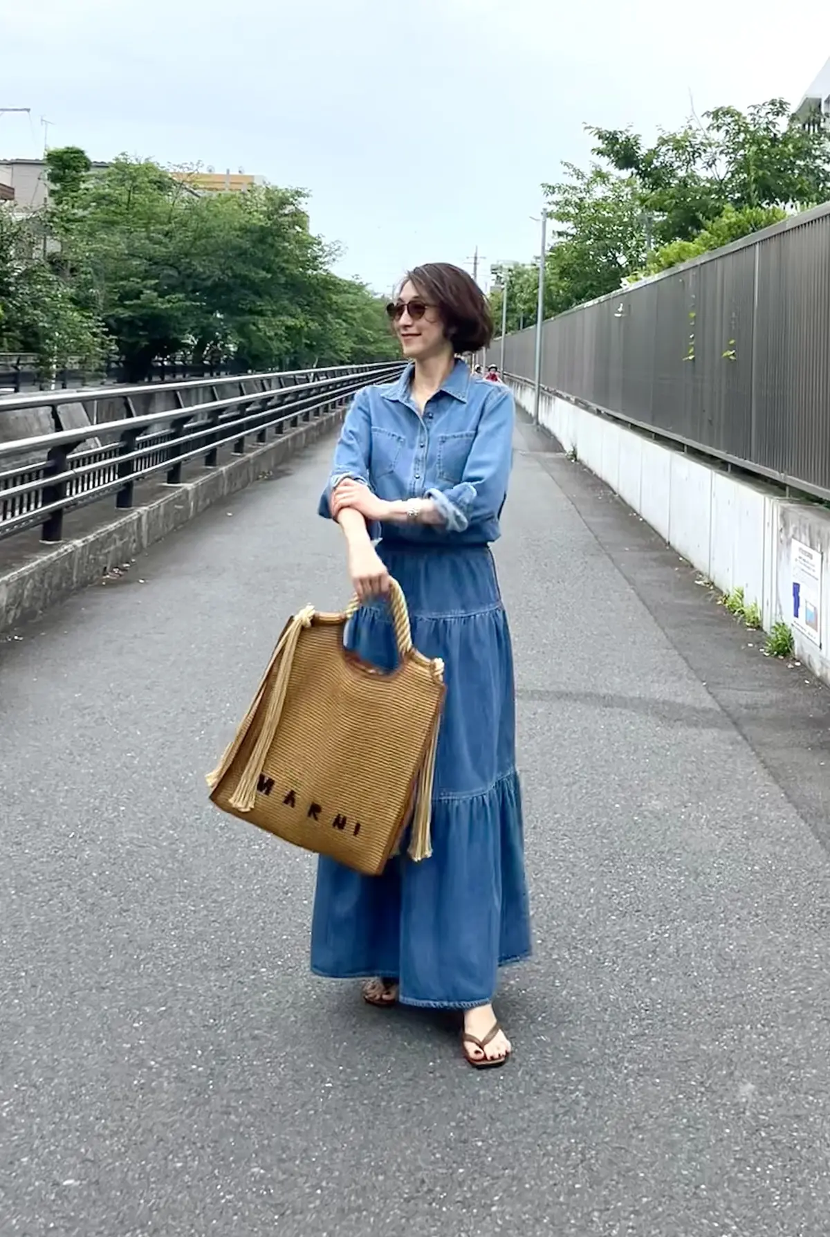 上下同色でセットアップ風4stylesの画像_5