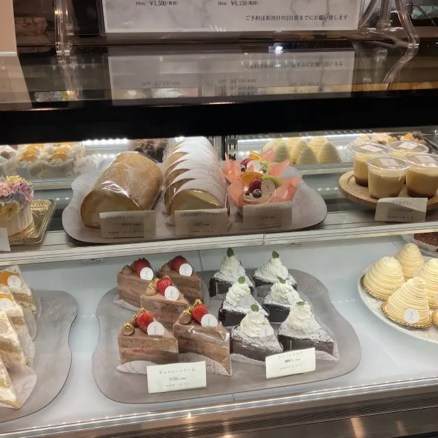 目黒川沿いの一軒家カフェ&セレクトショッの画像_3