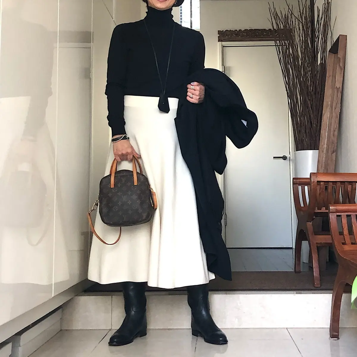 黒白コーデで 今年最後のお楽しみへの画像_5