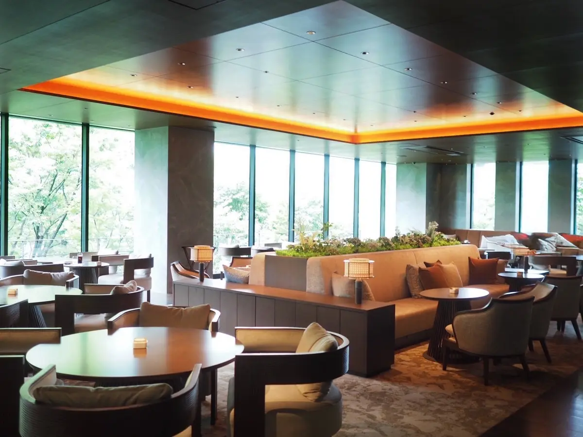 TIAD/ラウンジ「THE LOUNGE」は3Fにあります。