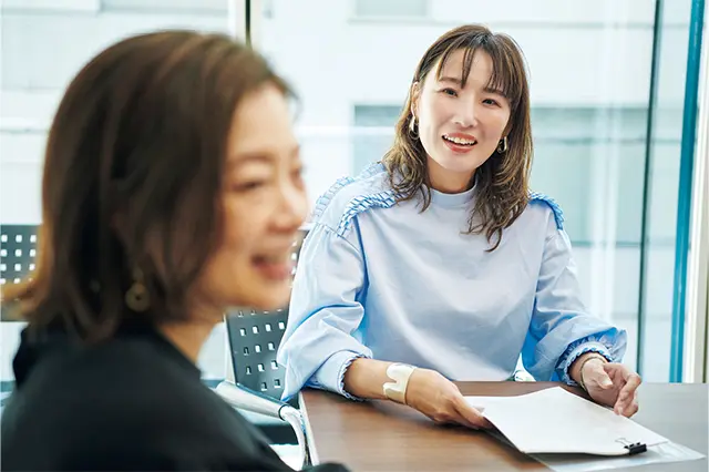 久しぶりの同窓会で何を着るべき？三尋木奈の画像_1