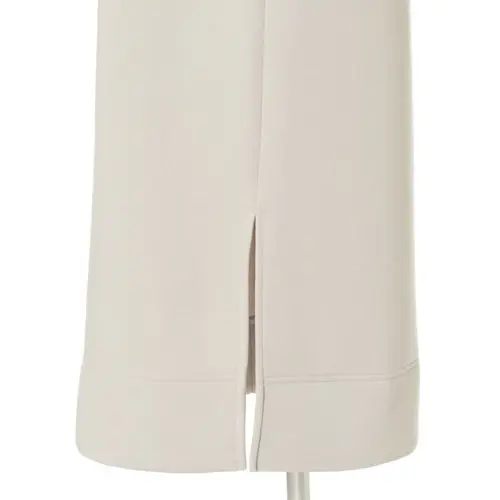 E by eclat フーディワンピース ￥19,000+税