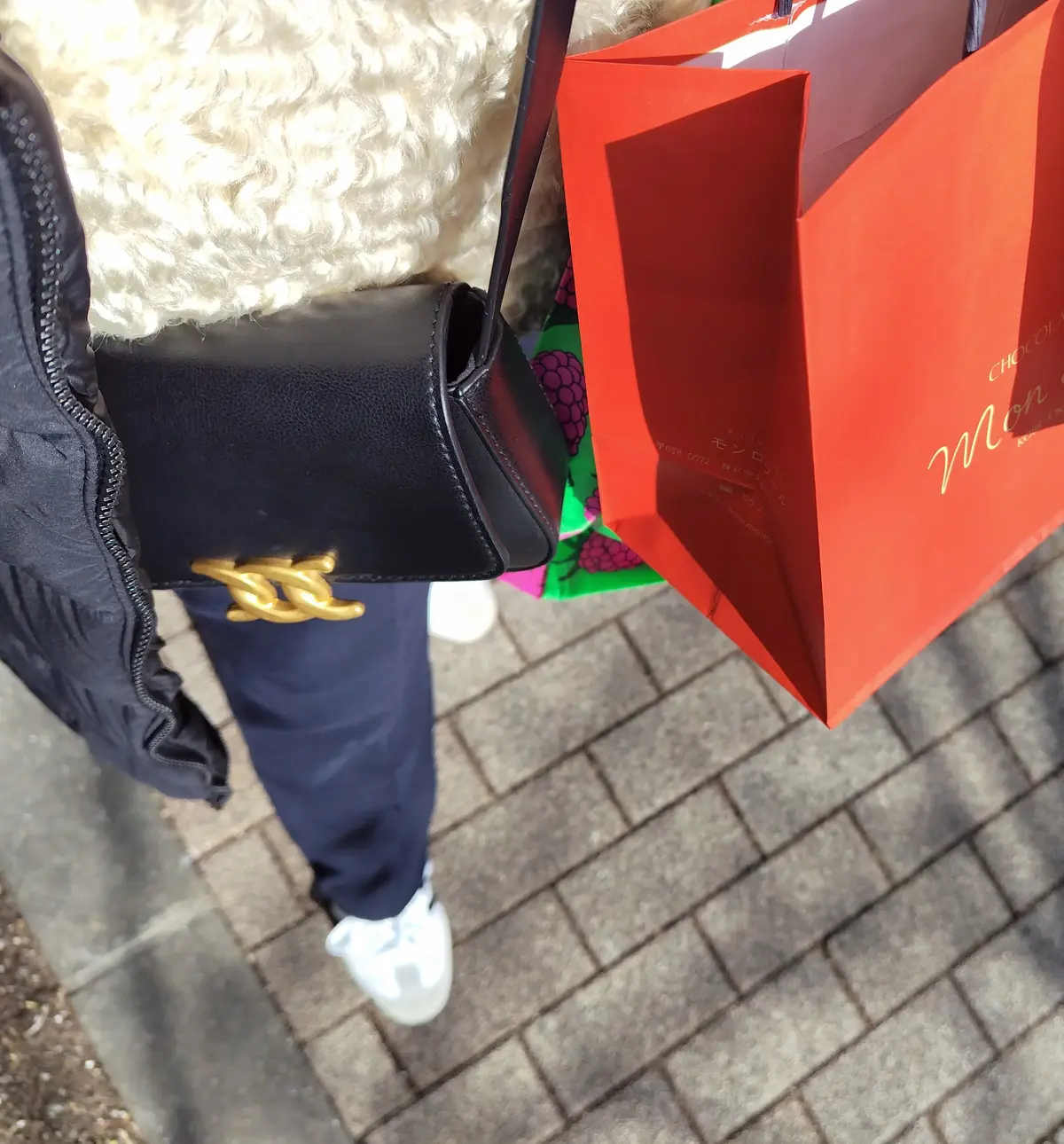 H&M　adidas　samba