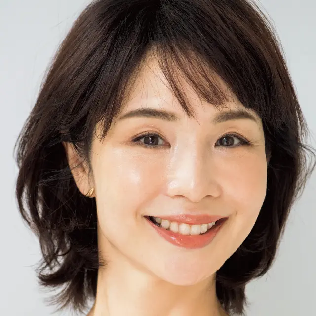 幸せ優しげ眉のメイクをした伊藤美帆さん