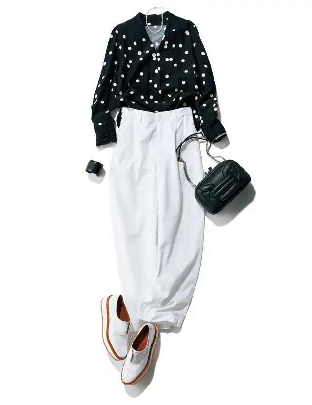 モノトーンだからこそかなう潔くクリーンなフレンチシック