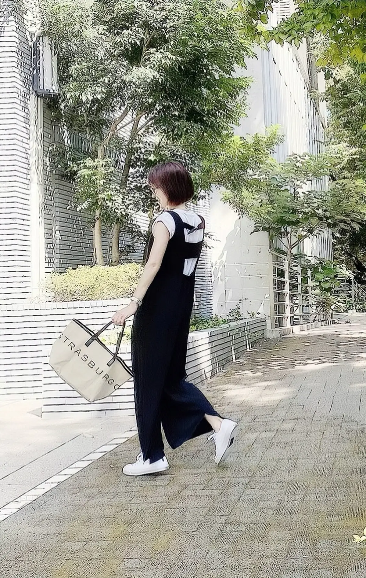 エクラ10月号発売！付録はBIGロゴトーの画像_2