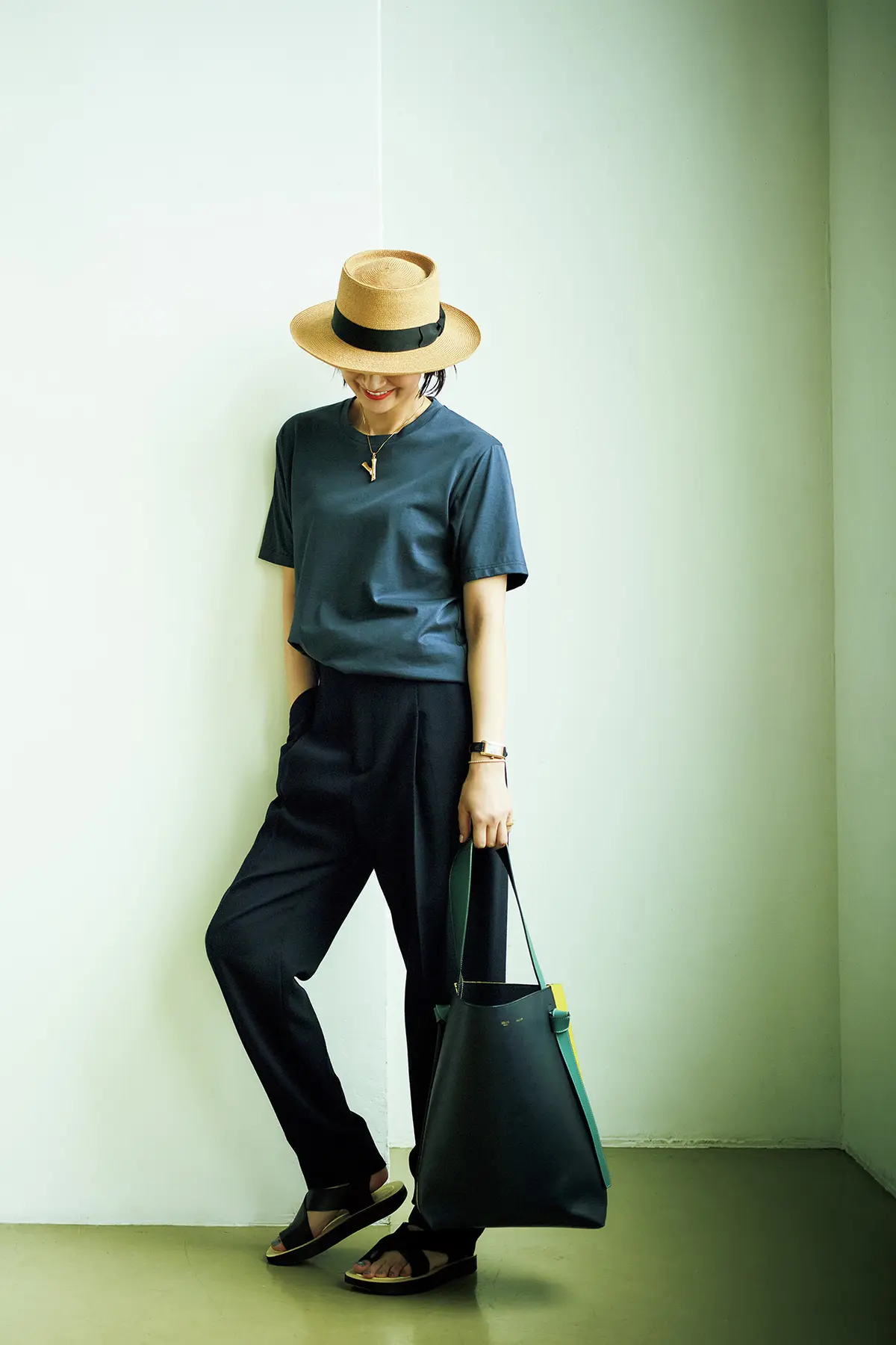 富岡佳子,50代ファッション,コーディネート