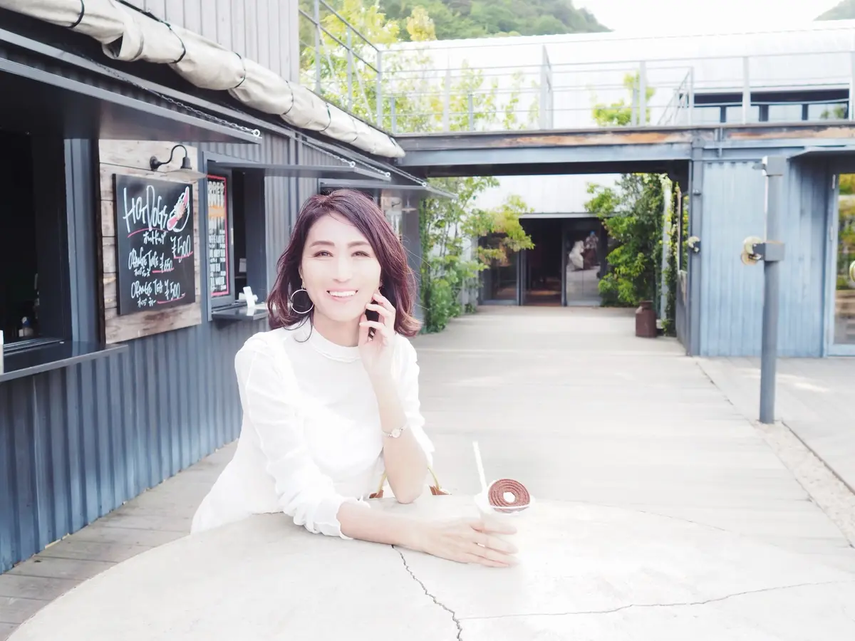 フードコート（外観）