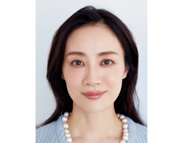 長井かおりさんが提案するアラフィーの整え眉