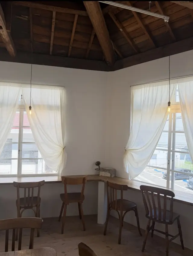 夏秋に活躍するヴィンテージ風のワンピースの画像_14