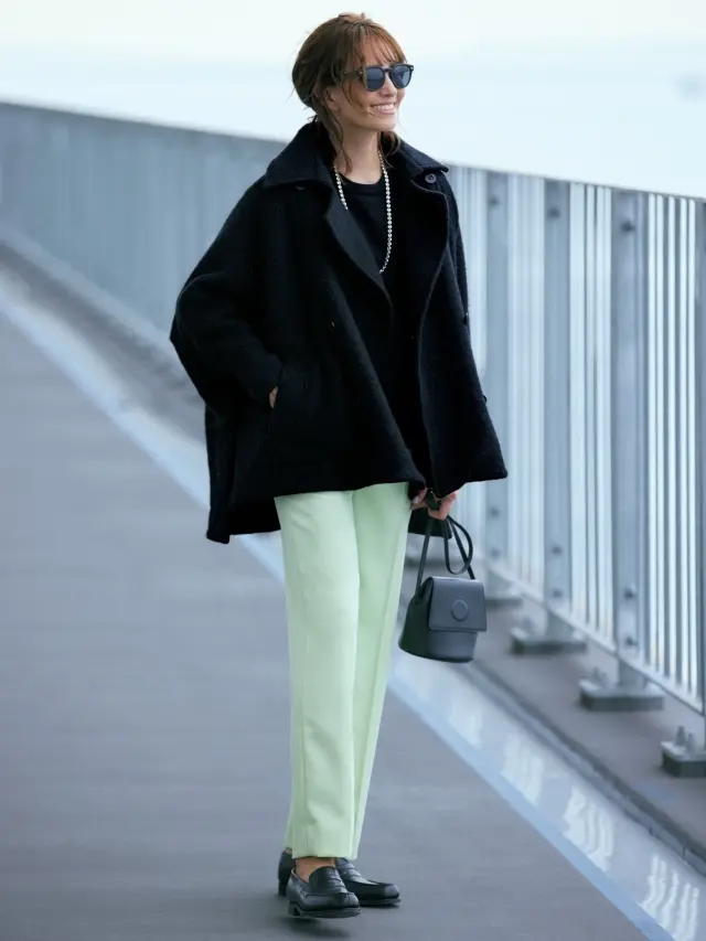 コート￥86,900／デミルクス ビームス 新宿（コグ ザ ビッグ スモーク）