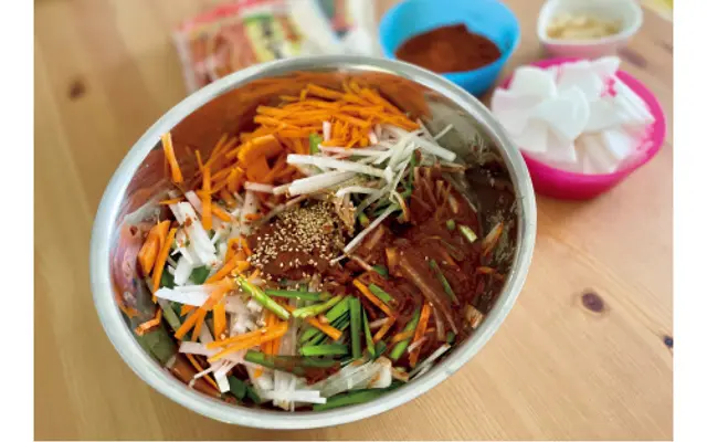 キムチの素ヤンニョムの材料。7～10日間発酵させる。