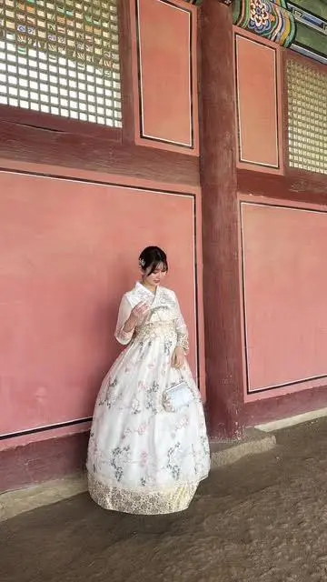 娘のチマチョゴリ姿