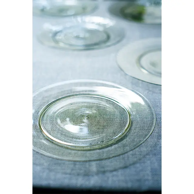 料理がみずみずしく、映える