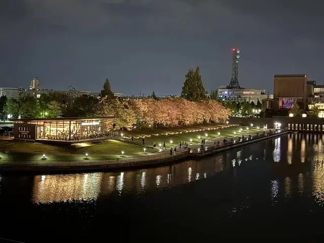 スターバックス富山環水公園店