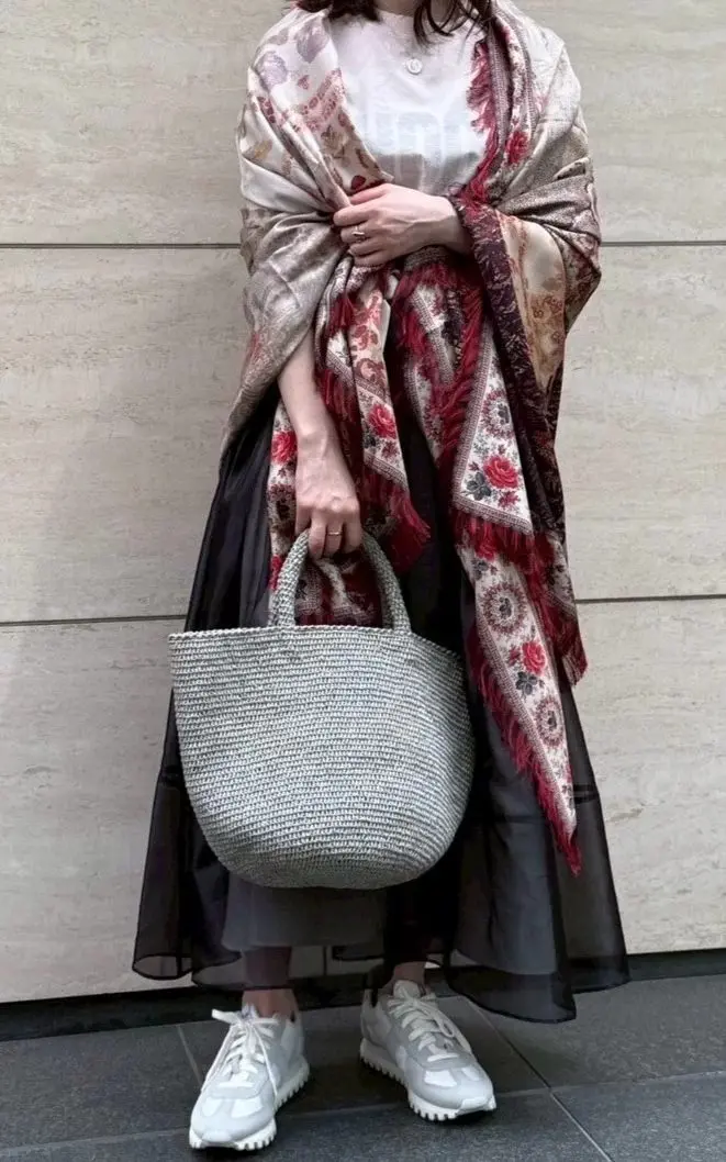 【50代スカーフ】身に着けるアート。ヨーの画像_2