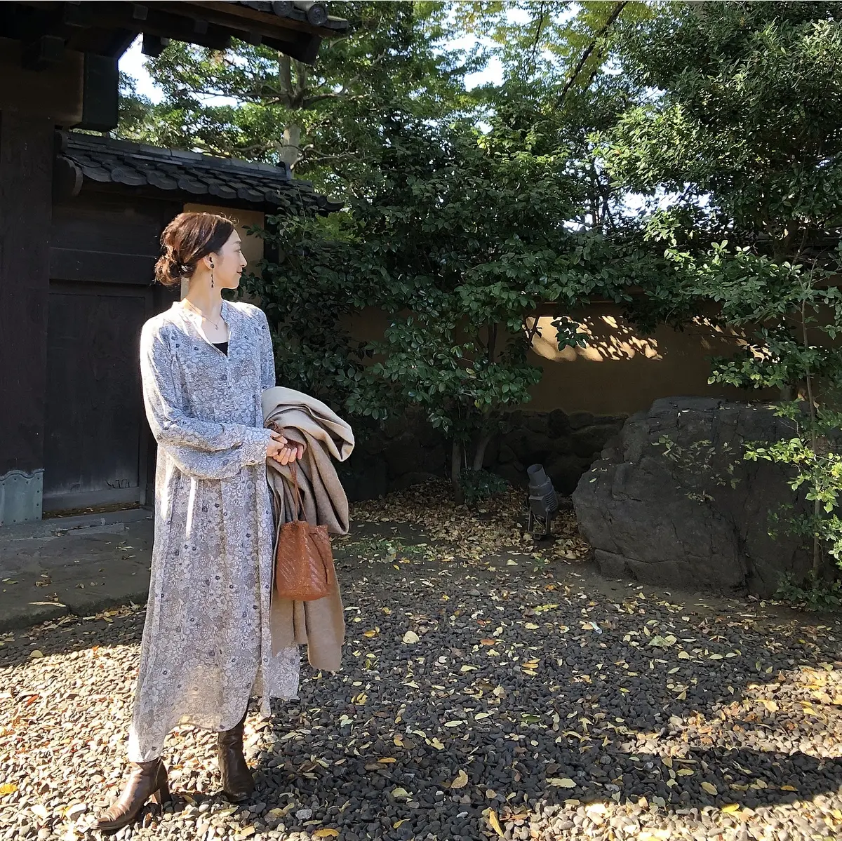 秋色花柄ワンピで、芸術パフェを食べに♩の画像_3