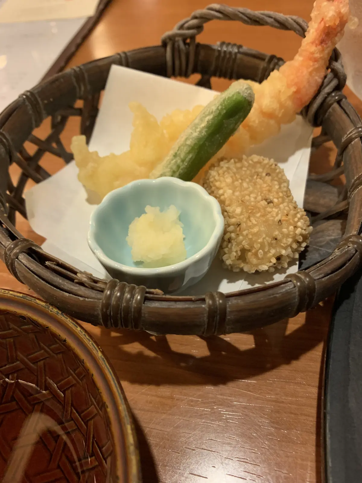 海老の天ぷらなどの揚げ物