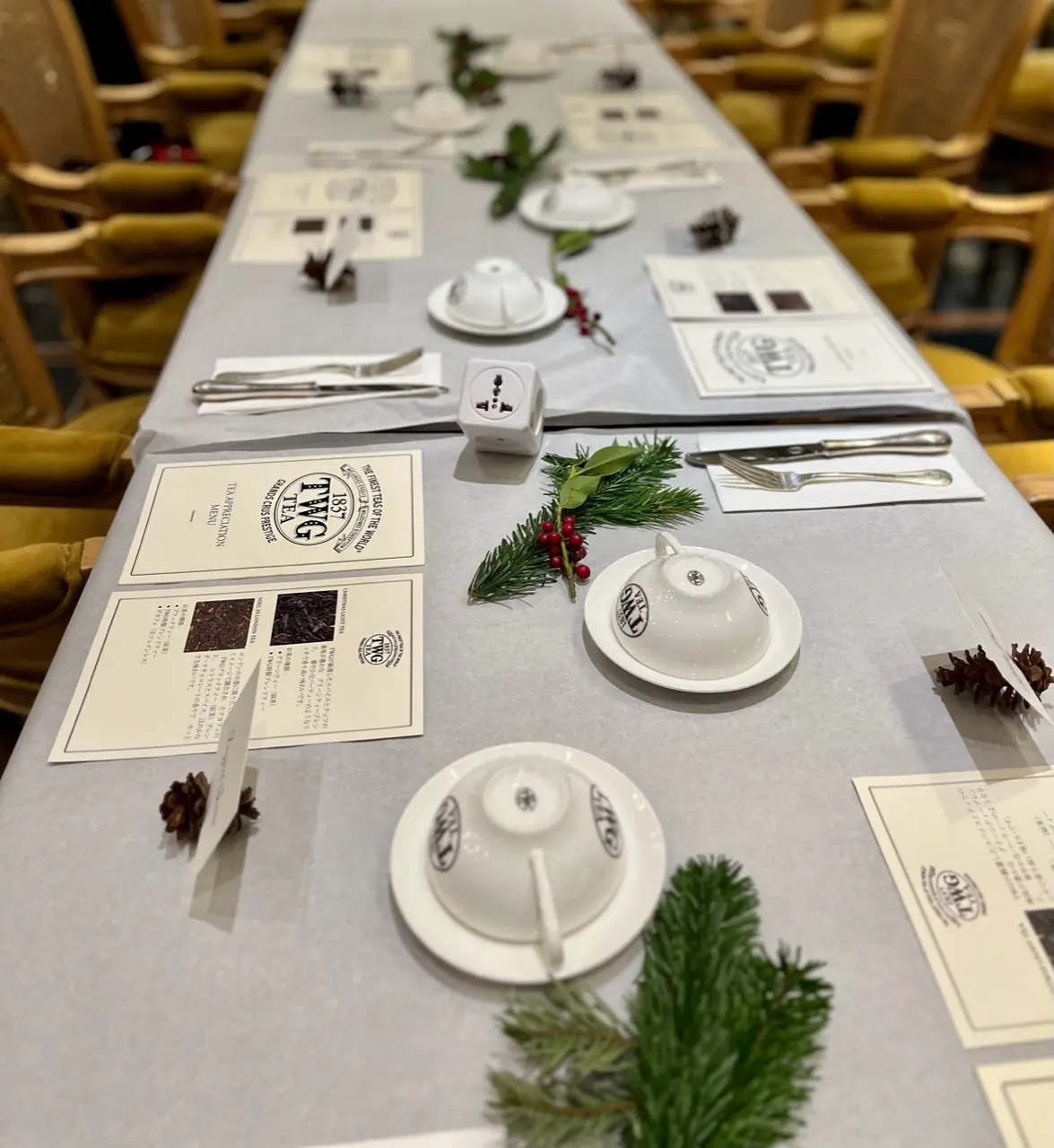 ワークショップのテーブル