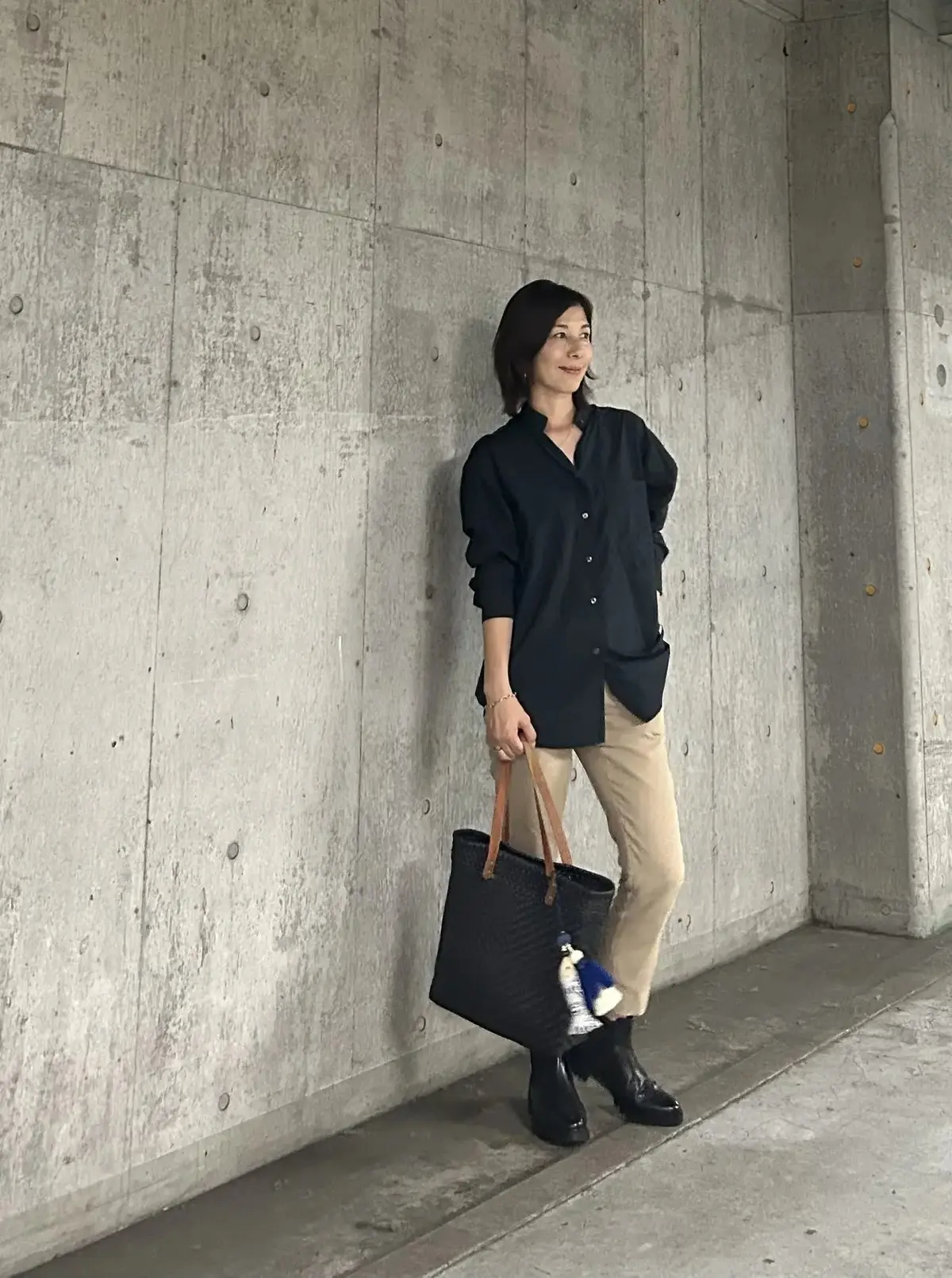 ユニクロ UNIQLO U　オーバーシャツ愛用 エクラ華組 綾部佳世さん