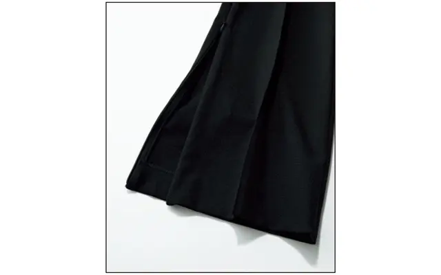 アンスクリアのパンツ ディティール