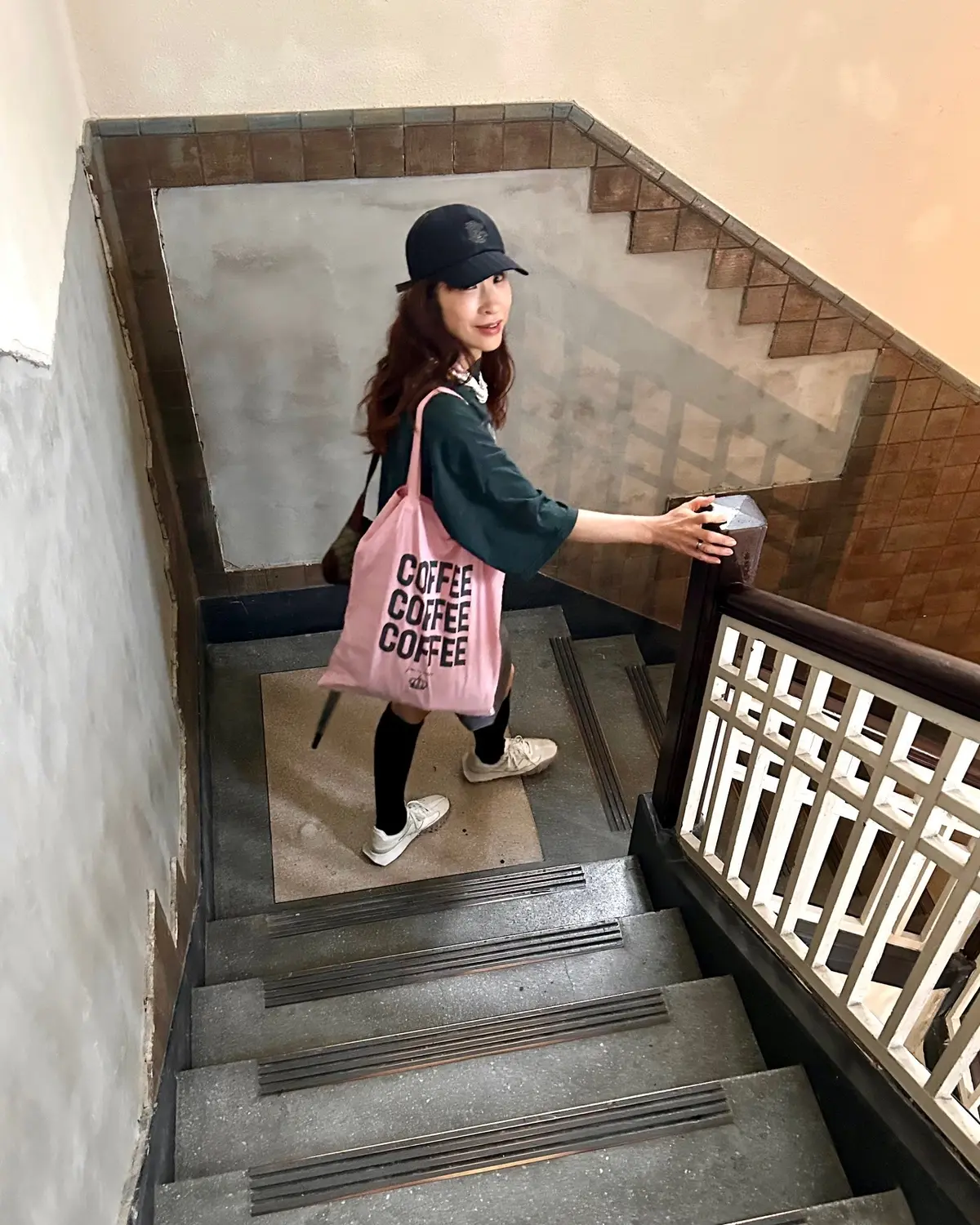 神戸らしいレトロなビルでアートに包まれたの画像_14