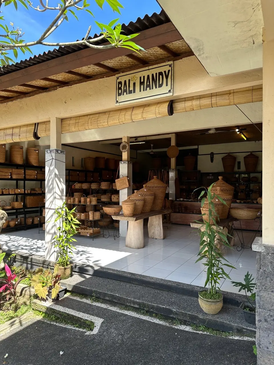 バリ　ウブド　アタ