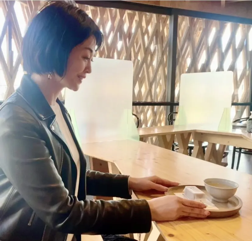 隈研吾建築　南直山　パイナップルケーキ