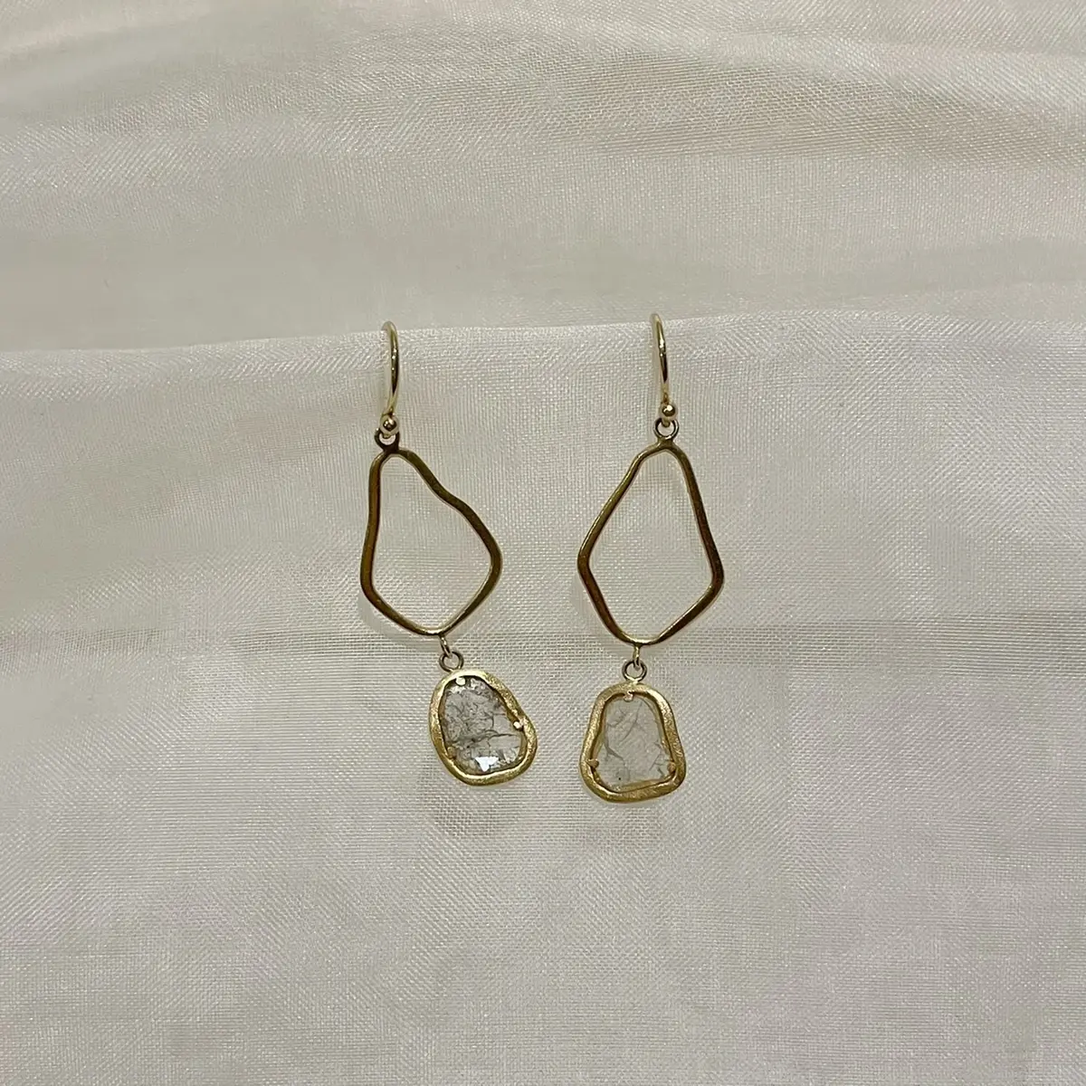 初夏のホワイトコーデとデイリーユースのアの画像_2