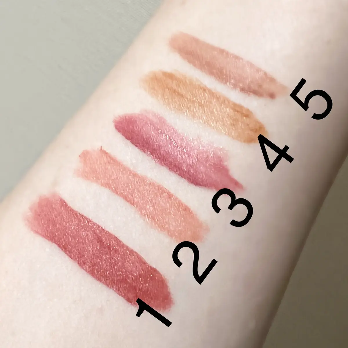 ケイト リップモンスター スフレマット　色み