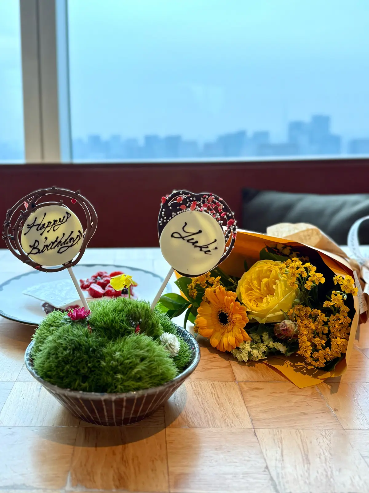 50代　冬のオシャレが華やぐボトムスでおの画像_14