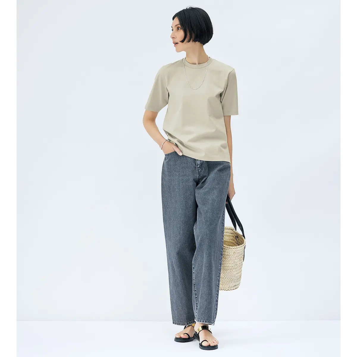 【50代のための厳選Tシャツ4選】暑い夏の画像_7