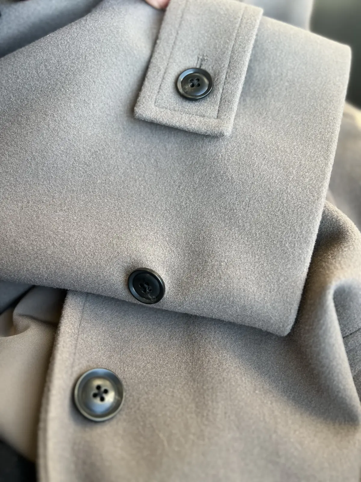 GU大人気バルマカーンコートは高見えしちの画像_3